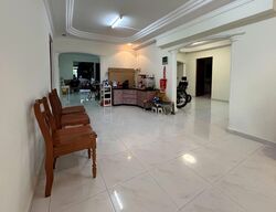 Blk 832 Woodlands Street 83 (Woodlands), HDB Executive #549611971